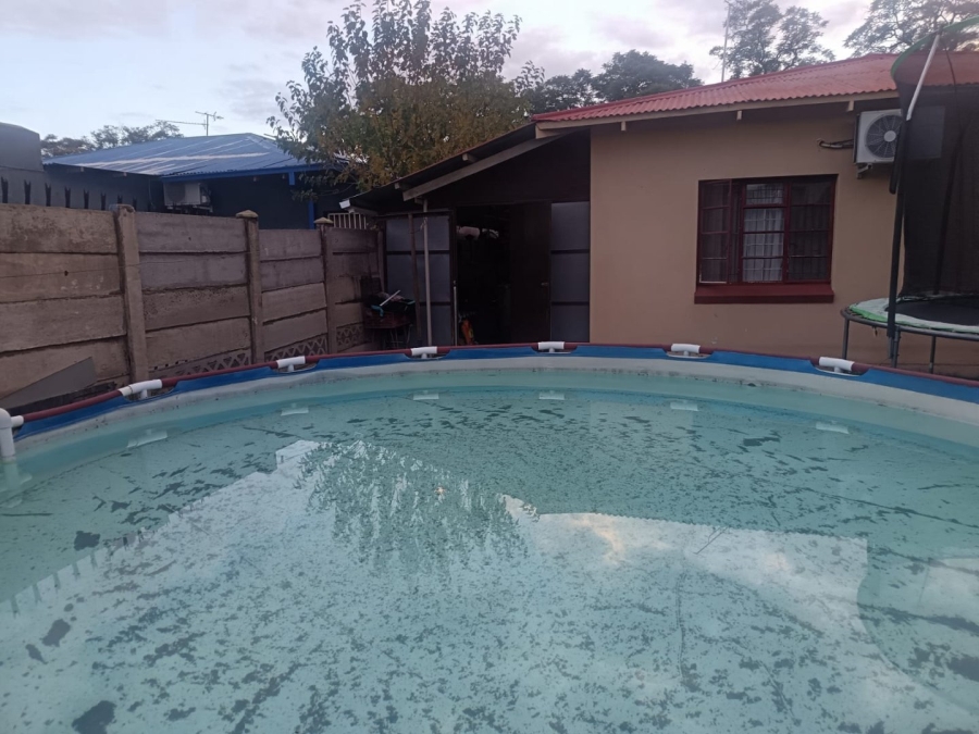 3 Bedroom Property for Sale in New Park Northern Cape